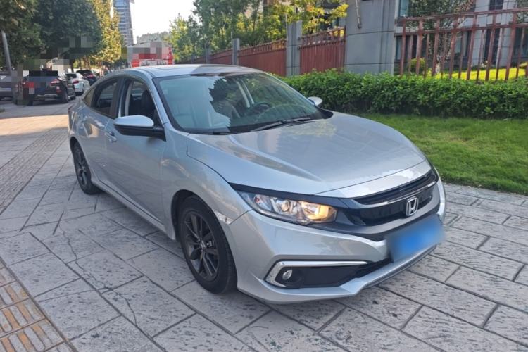 Used Honda Civic 2019 220TURBO CVT Dynamic Edition China VI Front Right 45 Deg