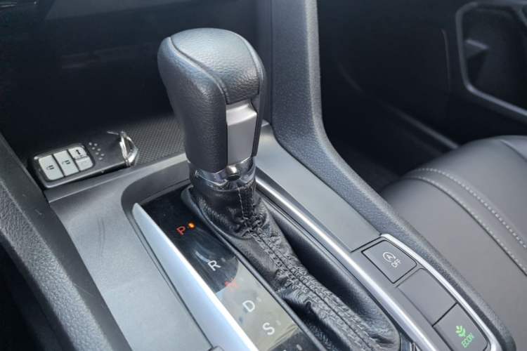 Used Honda Civic 2019 220TURBO CVT Dynamic Edition China V Gear Lever
