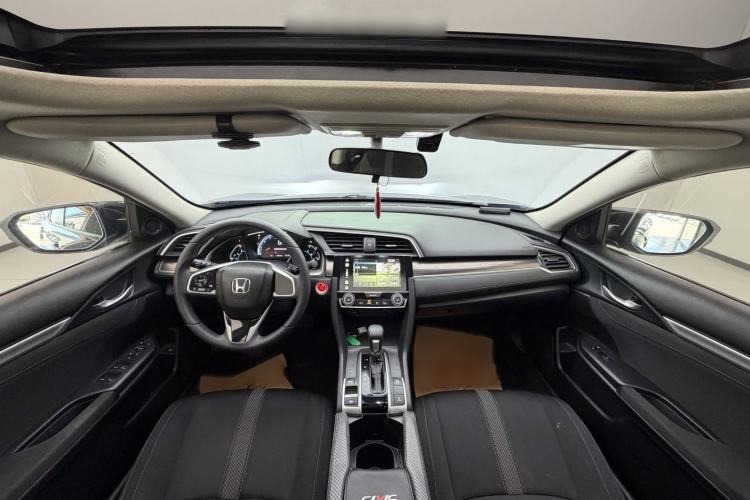 Used Honda Civic 2019 220TURBO CVT Dynamic Edition China VI Interior 3