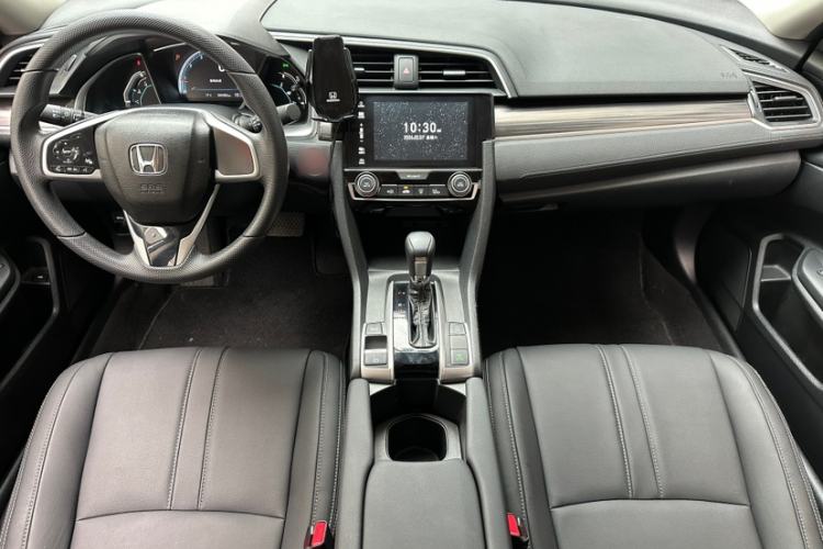 Used Honda Civic 2019 220TURBO CVT Dynamic Edition China VI Interior 4