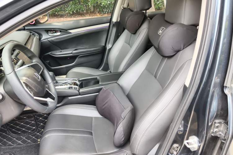 Used Honda Civic 2019 220TURBO CVT Dynamic Edition China VI Left Front Seat