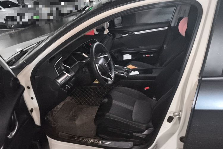 Used Honda Civic 2019 220TURBO CVT Dynamic Edition China VI Left Front Seat