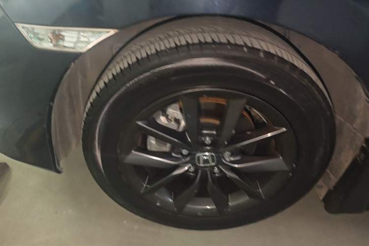 Used Honda Civic 2019 220TURBO CVT Dynamic Edition China V Left Front Wheel Hub