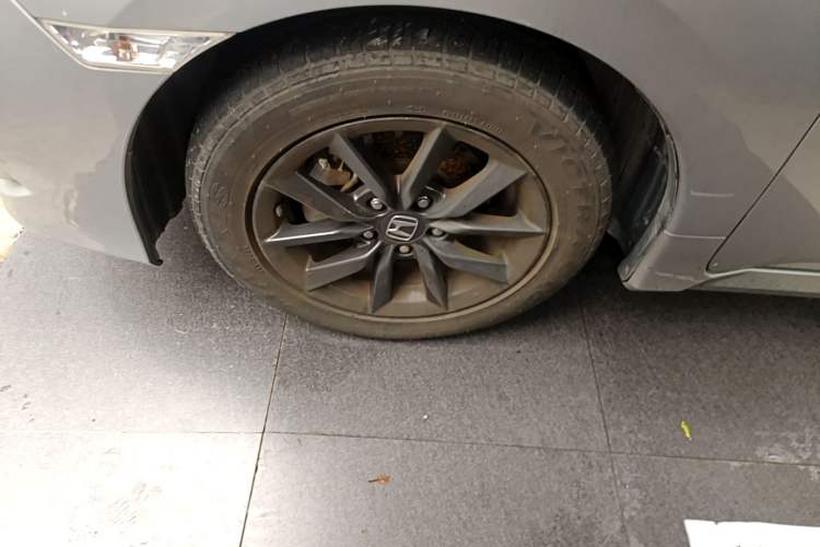 Used Honda Civic 2019 220TURBO CVT Dynamic Edition China VI Left Front Wheel Hub