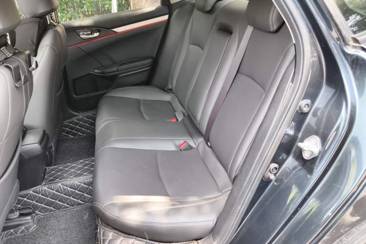 Used Honda Civic 2019 220TURBO CVT Dynamic Edition China VI Left Rear Seat
