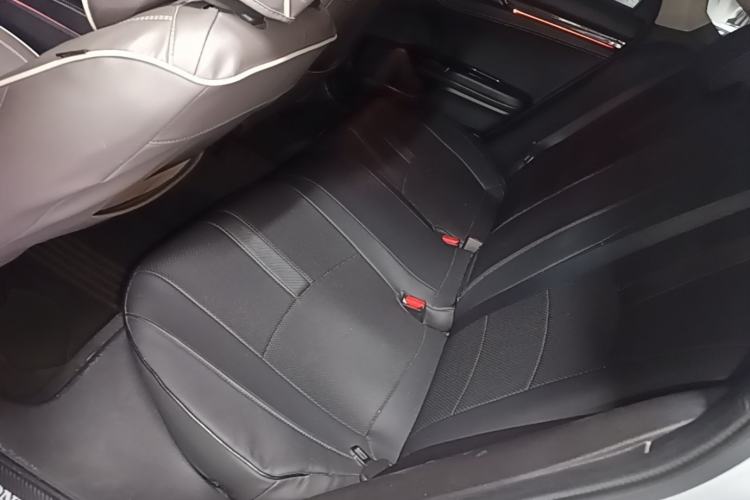 Used Honda Civic 2019 220TURBO CVT Dynamic Edition China VI Emission Standard Left Rear Seat