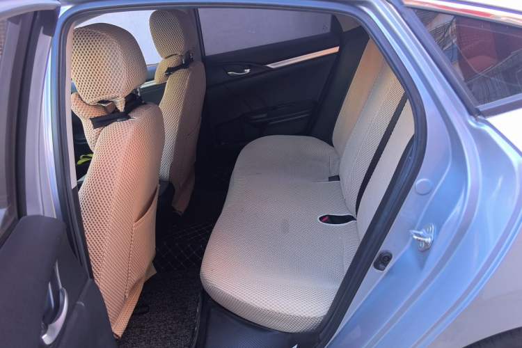 Used Honda Civic 2019 220TURBO CVT Dynamic Edition China VI Left Rear Seat