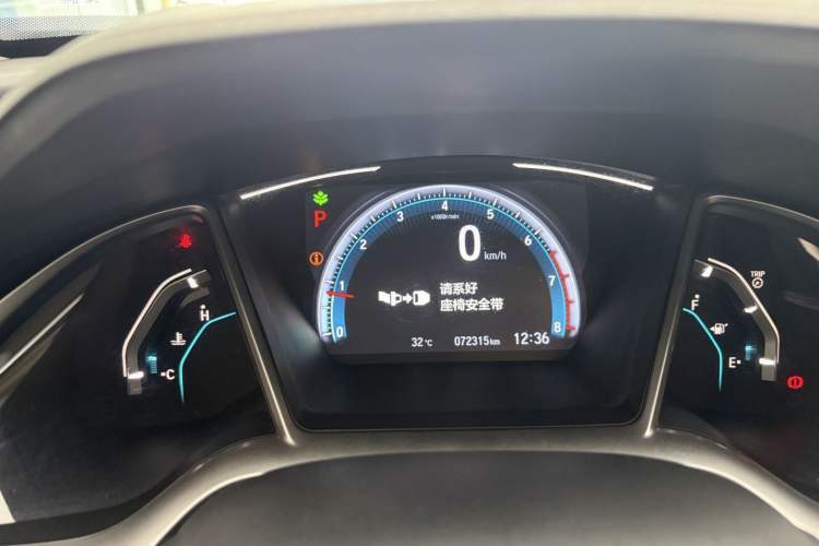 Used Honda Civic 2019 220TURBO CVT Dynamic Edition China VI Odometer Close Up