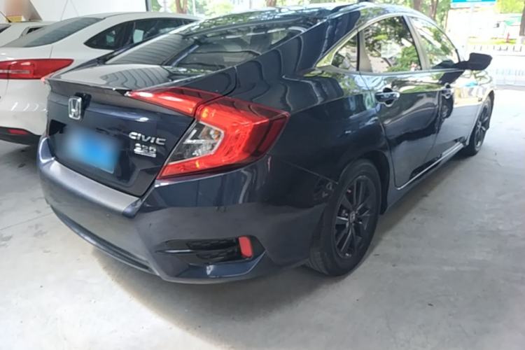 Used Honda Civic 2019 220TURBO CVT Dynamic Edition China VI Rear Right 45 Deg