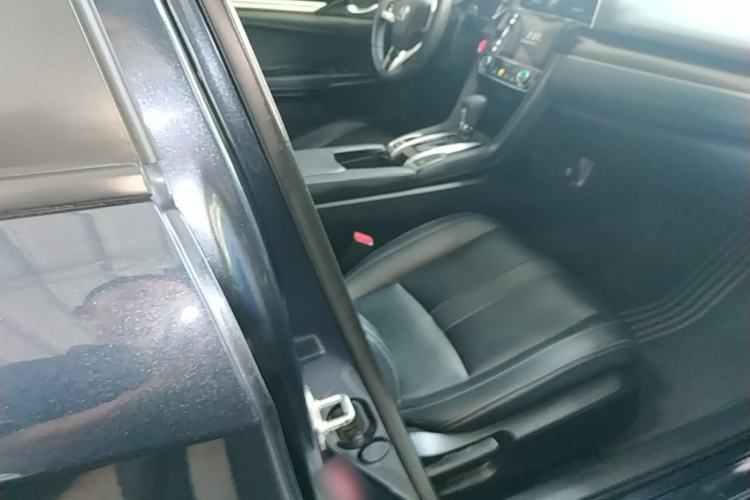 Used Honda Civic 2019 220TURBO CVT Dynamic Edition China VI Right Front Seat
