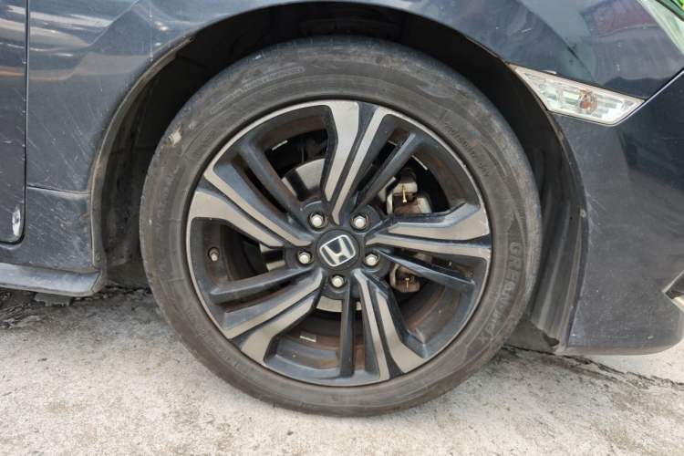 Used Honda Civic 2019 220TURBO CVT Dynamic Edition China VI Emission Standard Right Front Wheel Hub