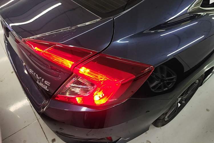 Used Honda Civic 2019 220TURBO CVT Dynamic Edition China VI Right Rear Taillight