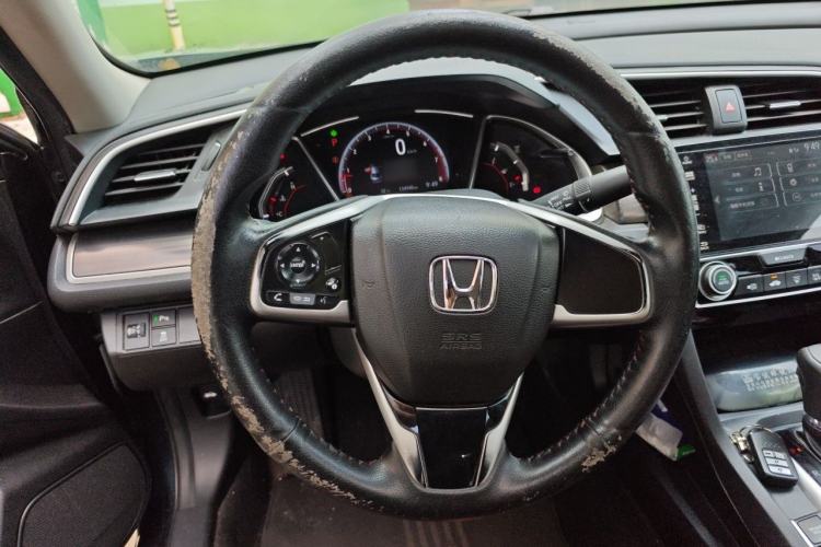 Used Honda Civic 2019 220TURBO CVT Dynamic Edition China VI Emission Standard Steering Wheel
