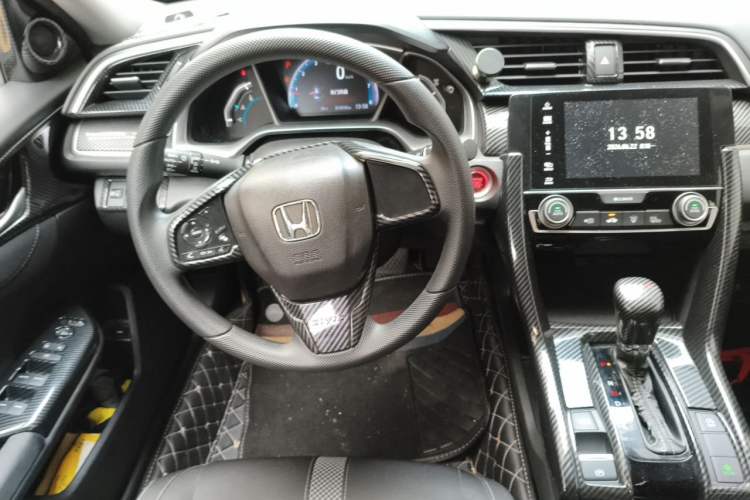 Used Honda Civic 2019 220TURBO CVT Dynamic Edition China VI Steering Wheel