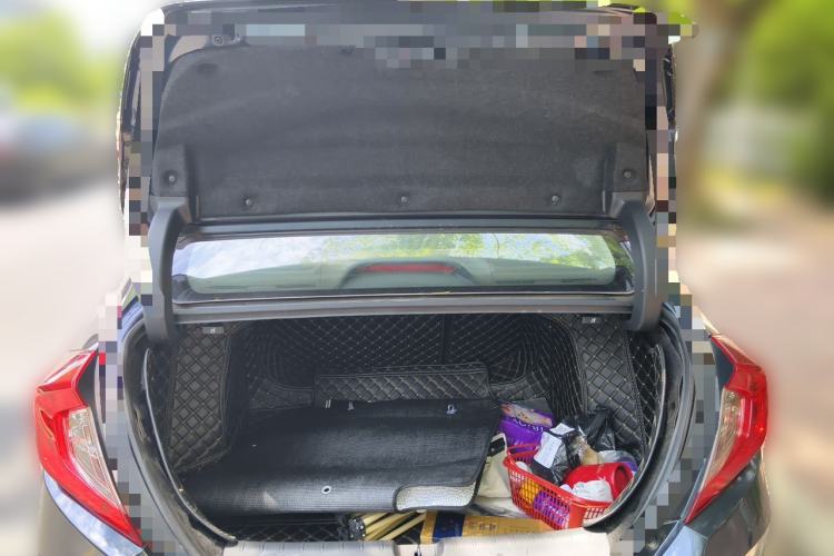 Used Honda Civic 2019 220TURBO CVT Dynamic Edition China VI Trunk