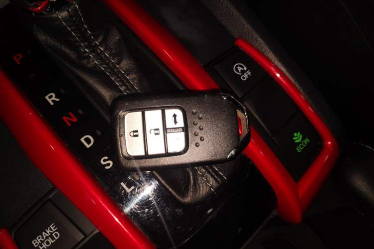 Used Honda Civic 2019 220TURBO CVT Dynamic Edition China VI Emission Standard Vehicle Key