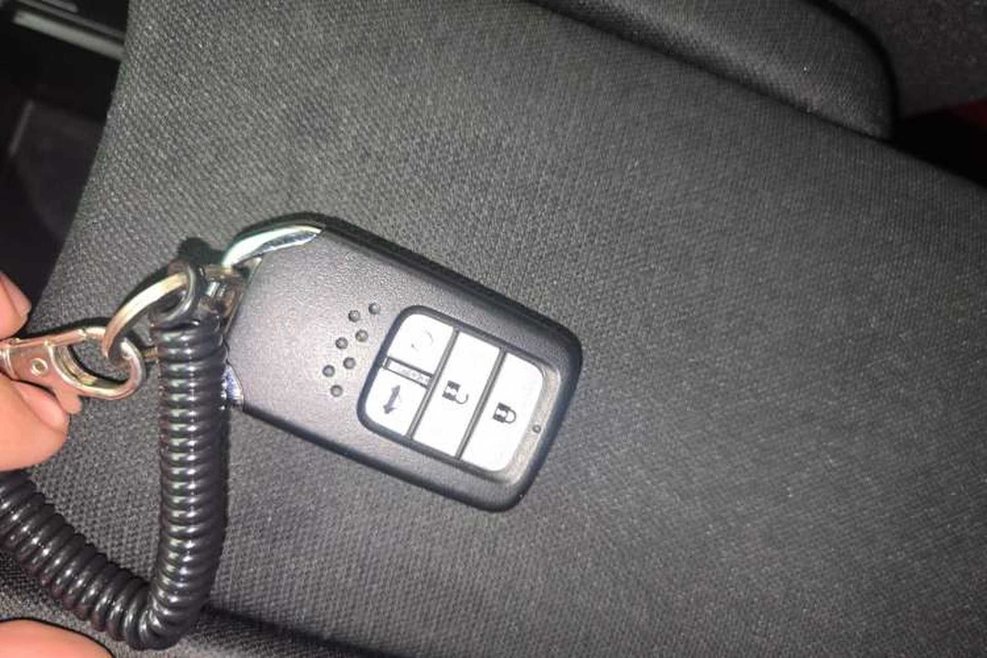 Used Honda Civic 2019 220TURBO CVT Dynamic Edition China VI Emission Standard Vehicle Key