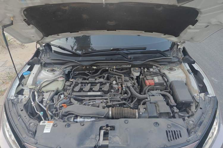 Used Honda Civic 2019 220TURBO CVT Power Edition China V Engine Bay