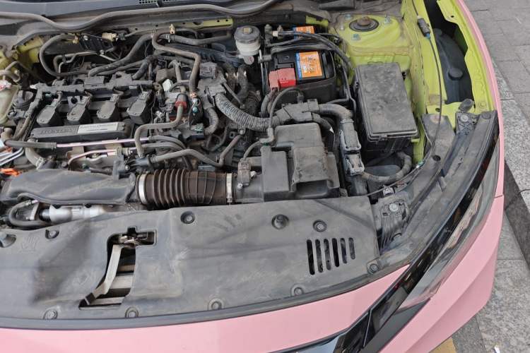 Used Honda Civic 2019 220TURBO CVT Power Edition China VI Emission Standard Engine Bay Left