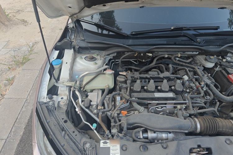 Used Honda Civic 2019 220TURBO CVT Power Edition China V Engine Bay Right