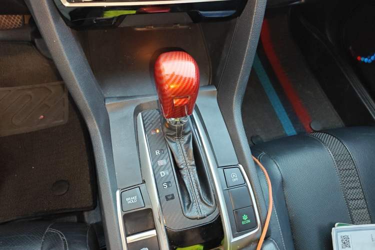 Used Honda Civic 2019 220TURBO CVT Power Edition China VI Emission Standard Gear Lever