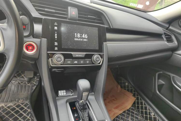 Used Honda Civic 2019 180TURBO CVT Shangqing Edition China VI Audio And AC Panel