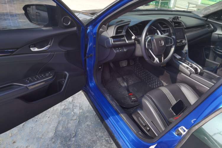 Used Honda Civic 2019 220TURBO CVT Power Edition China VI Emission Standard Driver Seat