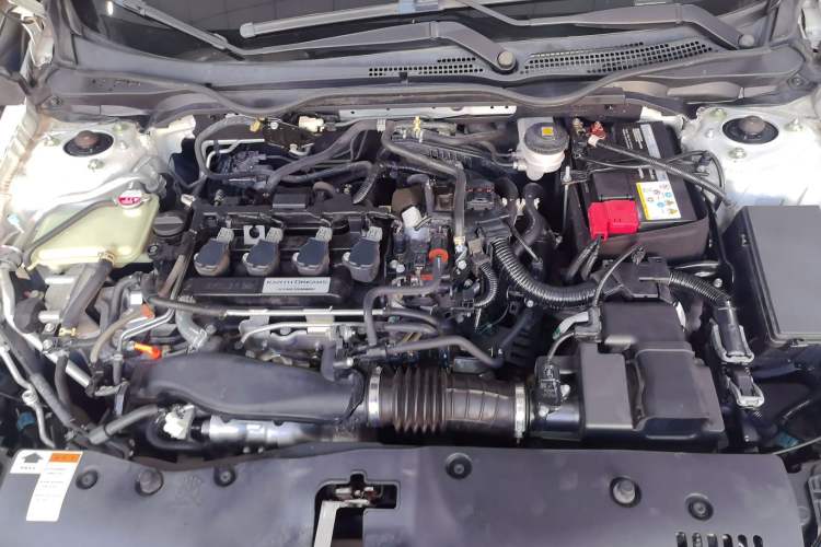 Used Honda Civic 2019 220TURBO CVT Dynamic Edition China VI Engine Bay