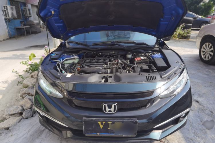 Used Honda Civic 2019 220TURBO CVT Power Edition China VI Emission Standard Engine Bay