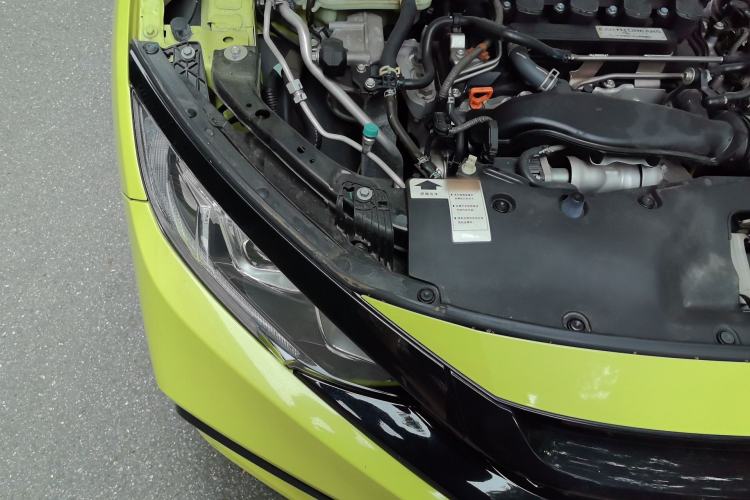 Used Honda Civic 2019 220TURBO CVT Dynamic Edition China V Emission Standard Engine Bay Right