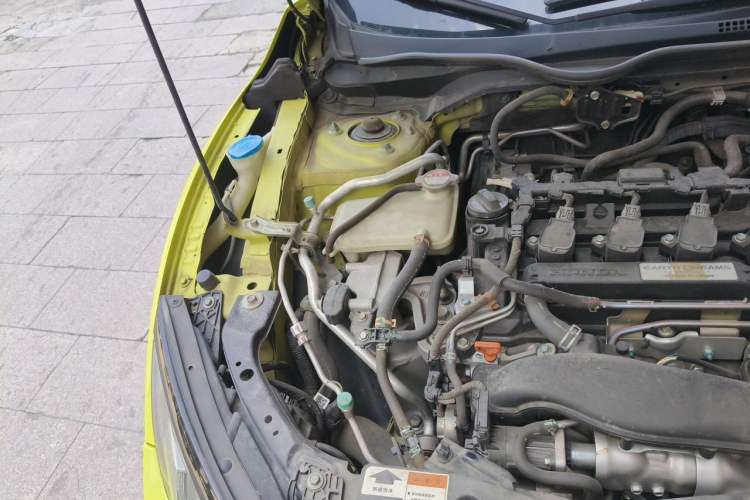 Used Honda Civic 2019 220TURBO CVT Dynamic Edition China VI Engine Bay Right