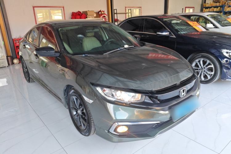 Used Honda Civic 2019 220TURBO CVT Dynamic Edition China VI Front Right 45 Deg