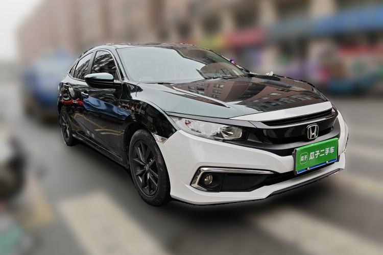 Used Honda Civic 2019 220TURBO CVT Dynamic Edition China VI Front Right 45 Deg