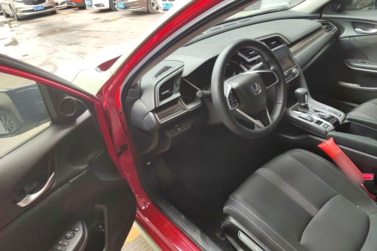 Used Honda Civic 2019 220TURBO CVT Dynamic Edition China VI Interior 3