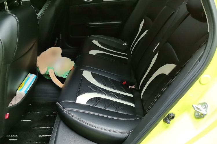 Used Honda Civic 2019 220TURBO CVT Dynamic Edition China V Emission Standard Left Rear Seat
