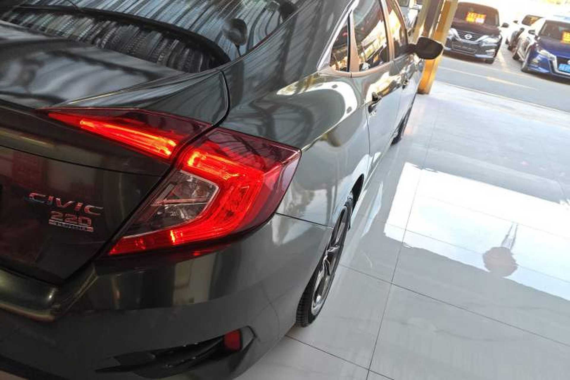 Used Honda Civic 2019 220TURBO CVT Dynamic Edition China VI Right Rear Taillight