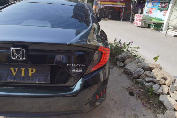 Used Honda Civic 2019 220TURBO CVT Power Edition China VI Emission Standard Right Rear Taillight