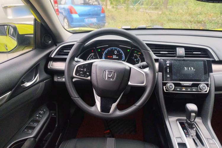 Used Honda Civic 2019 220TURBO CVT Dynamic Edition China VI Steering Wheel