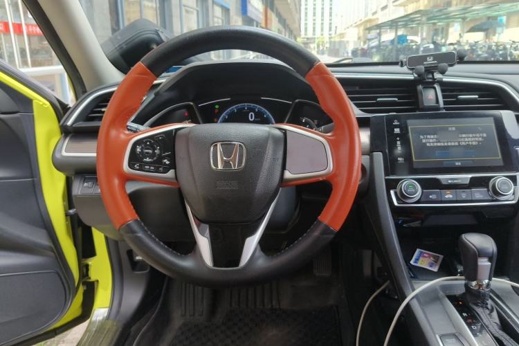 Used Honda Civic 2019 220TURBO CVT Dynamic Edition China VI Steering Wheel