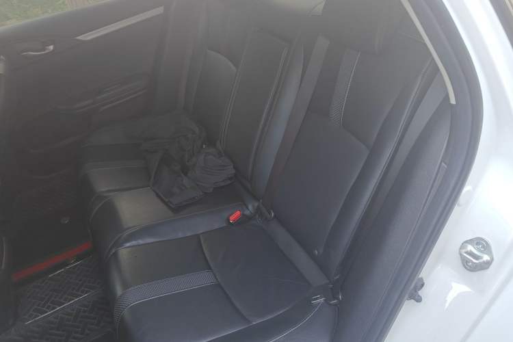 Used Honda Civic 2019 220TURBO CVT Power Edition China V Left Rear Seat