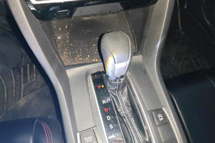 Used Honda Civic 2019 220TURBO CVT Dynamic Edition China VI Gear Lever