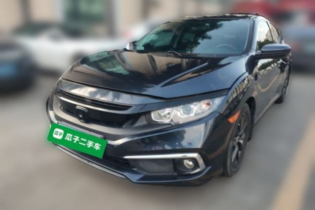 Honda Civic 2019 220TURBO CVT Dynamic Edition China VI مستعملة