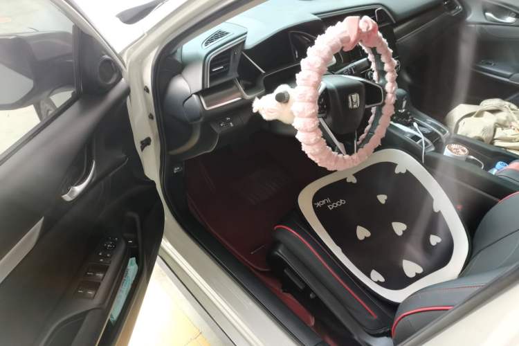 Used Honda Civic 2019 220TURBO CVT Dynamic Edition China VI Driver Seat