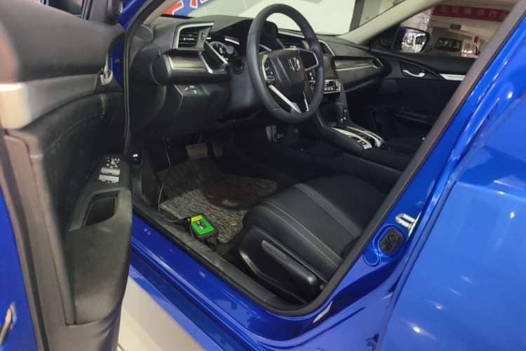 Used Honda Civic 2019 220TURBO CVT Dynamic Edition China VI Driver Seat