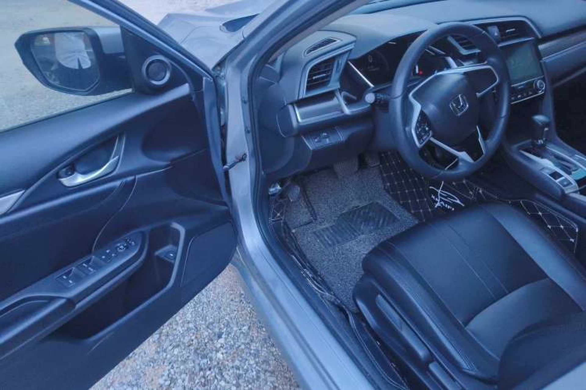 Used Honda Civic 2019 220TURBO CVT Dynamic Edition China VI Driver Seat
