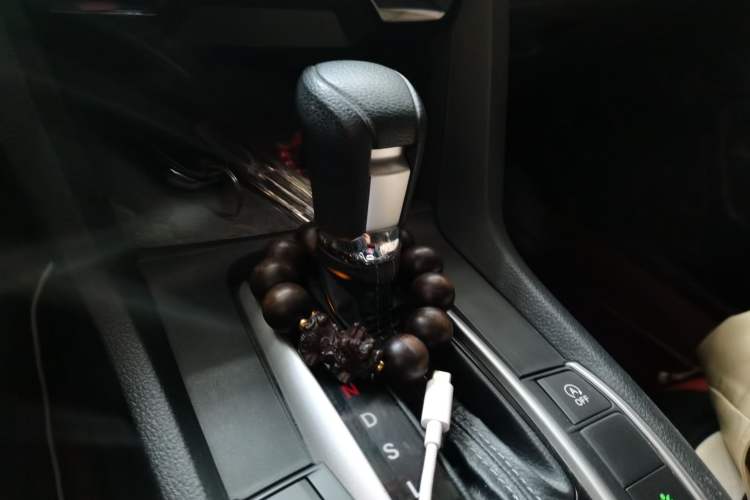 Used Honda Civic 2019 220TURBO CVT Dynamic Edition China VI Gear Lever