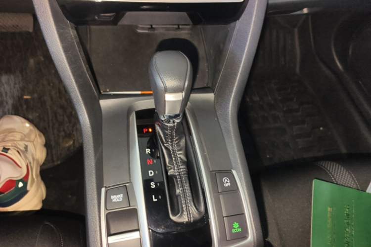 Used Honda Civic 2019 220TURBO CVT Dynamic Edition China VI Gear Lever