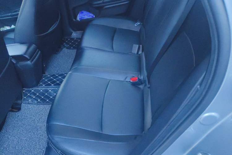 Used Honda Civic 2019 220TURBO CVT Dynamic Edition China VI Left Rear Seat