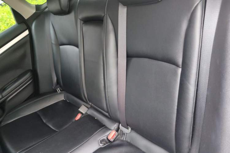 Used Honda Civic 2019 220TURBO CVT Dynamic Edition China VI Emission Standard Left Rear Seat