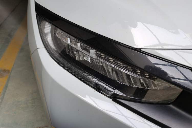 Used Honda Civic 2019 220TURBO CVT Dynamic Edition China VI Right Front Headlight